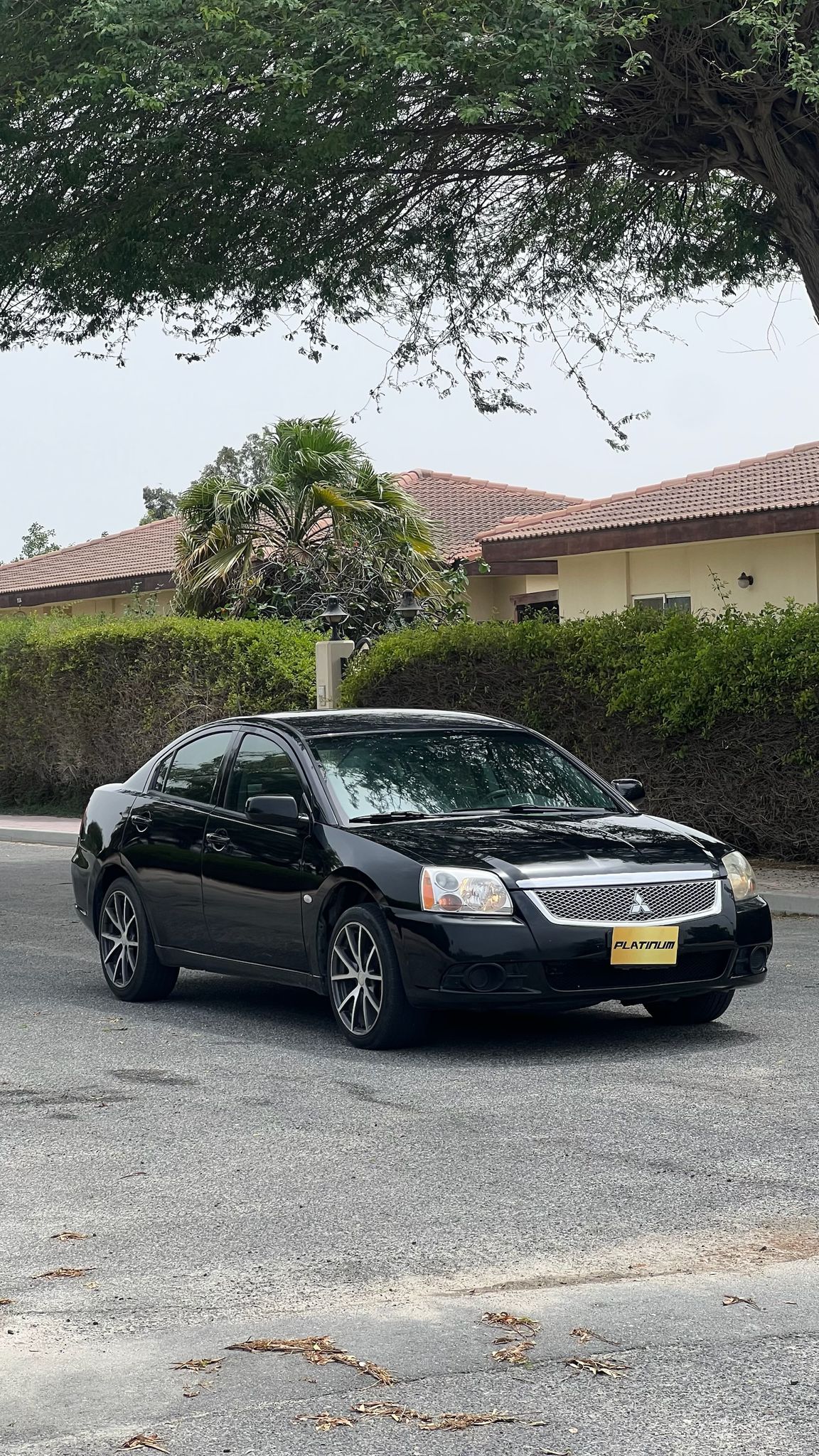 MITSUBISHI GALANT 2013 • SEDAN