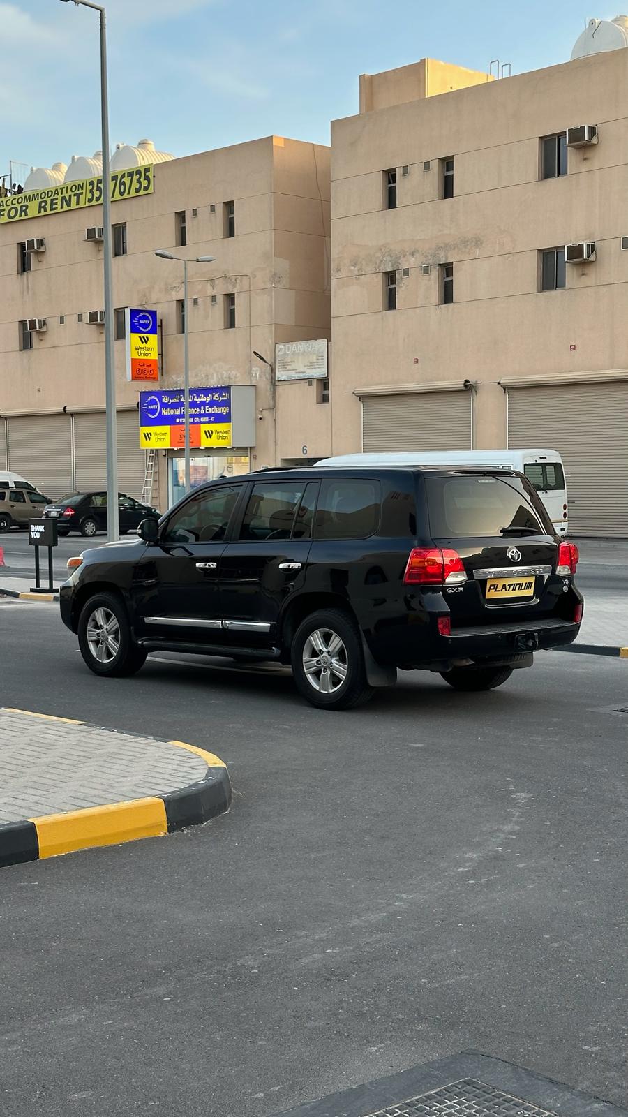 TOYOTA LAND CRUISER 2014 • SUV